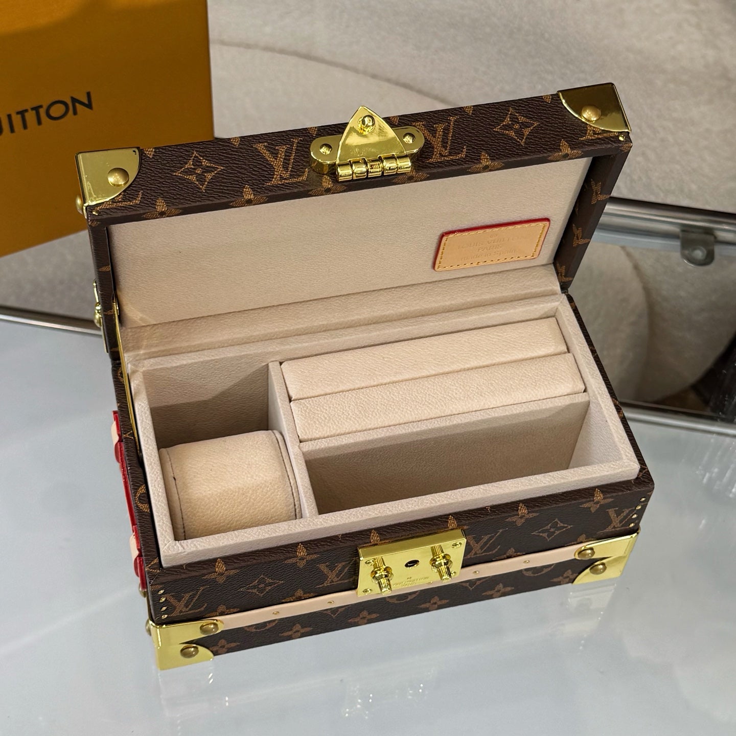 CUSTOM LV ACCESSORIES BOX 4.0