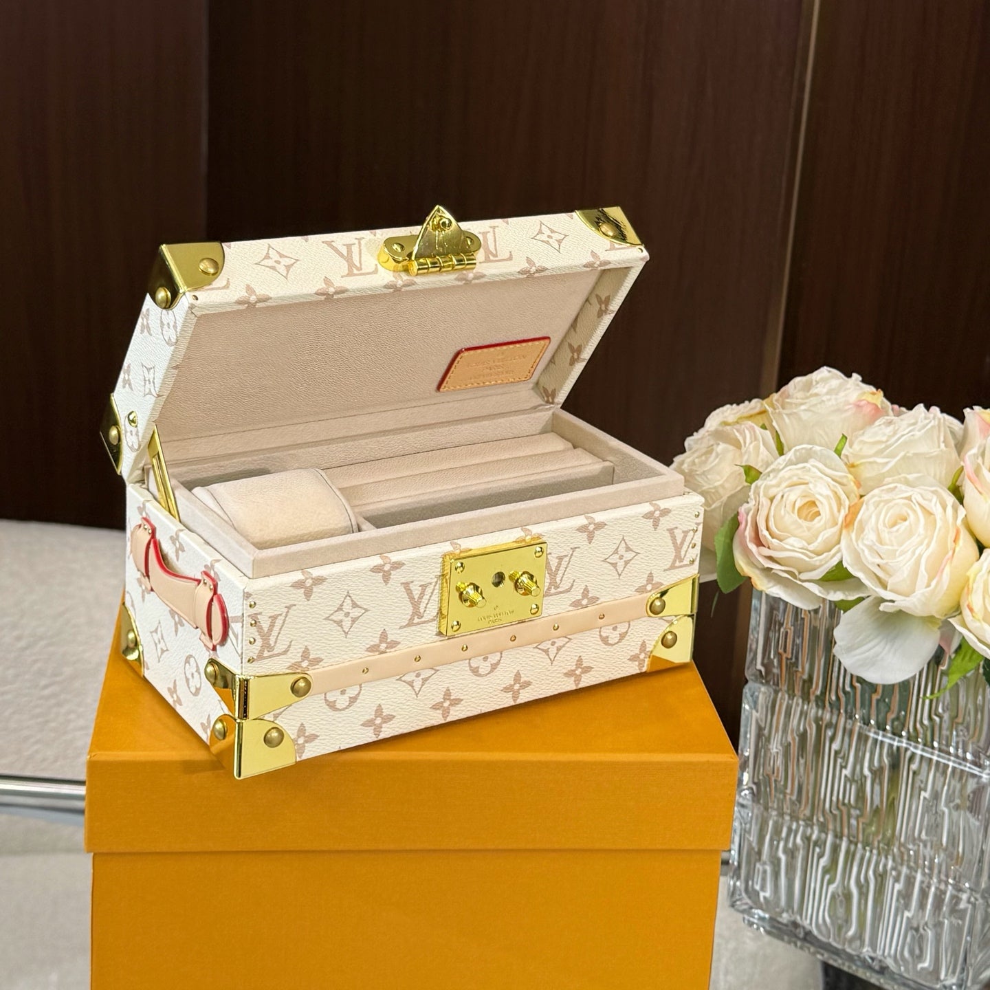 CUSTOM LV ACCESSORIES BOX 4.0