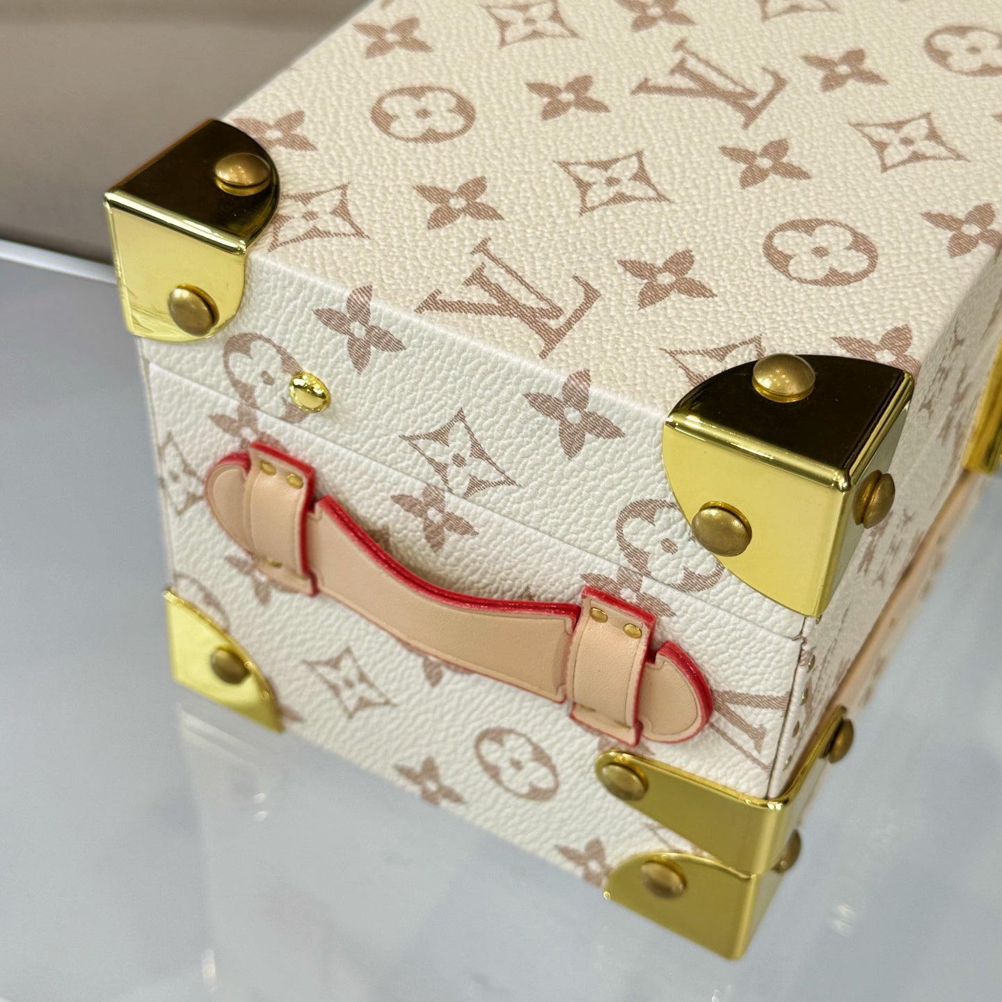 CUSTOM LV ACCESSORIES BOX 4.0