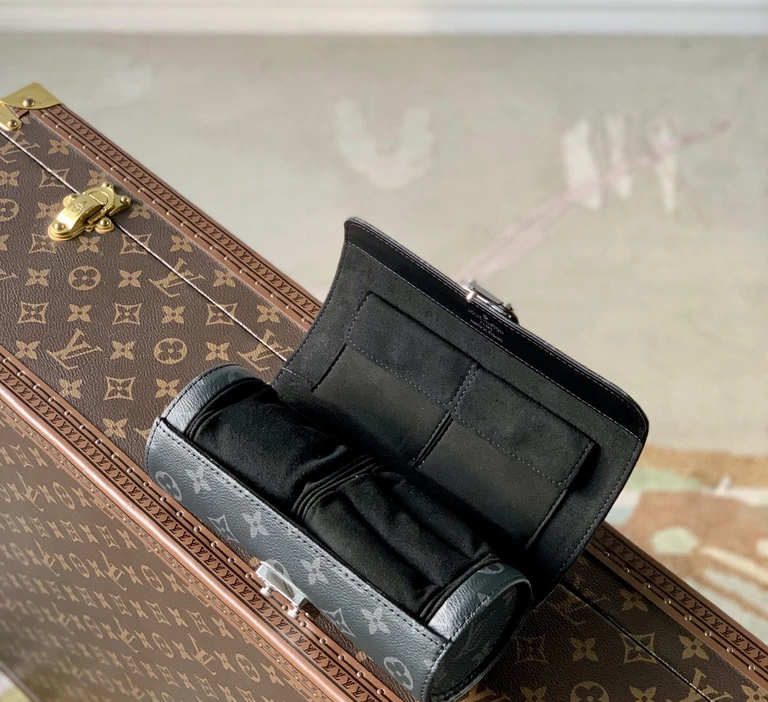 LV MONOGRAM JEWELRY CASE (BLACK)