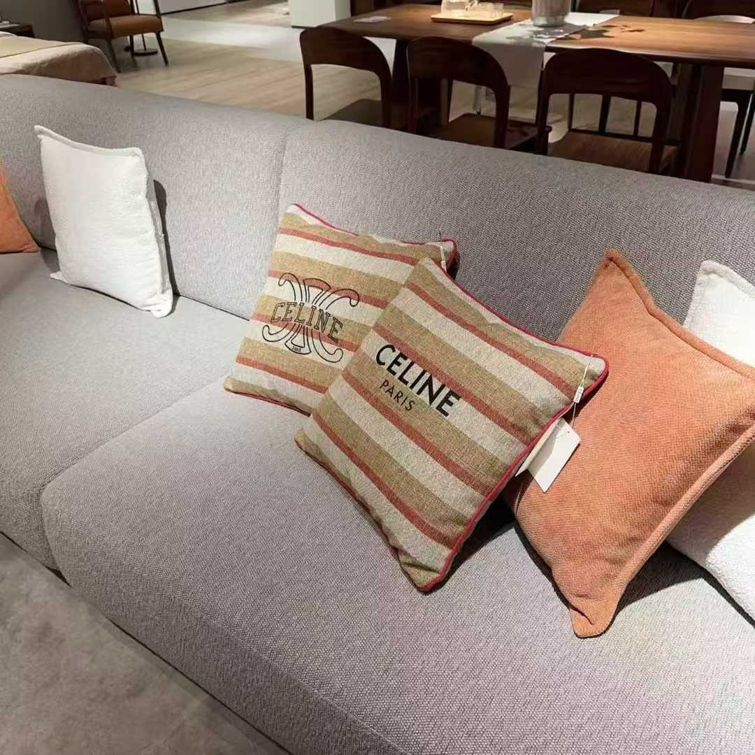 CELINE THROW PILLOW 2.0