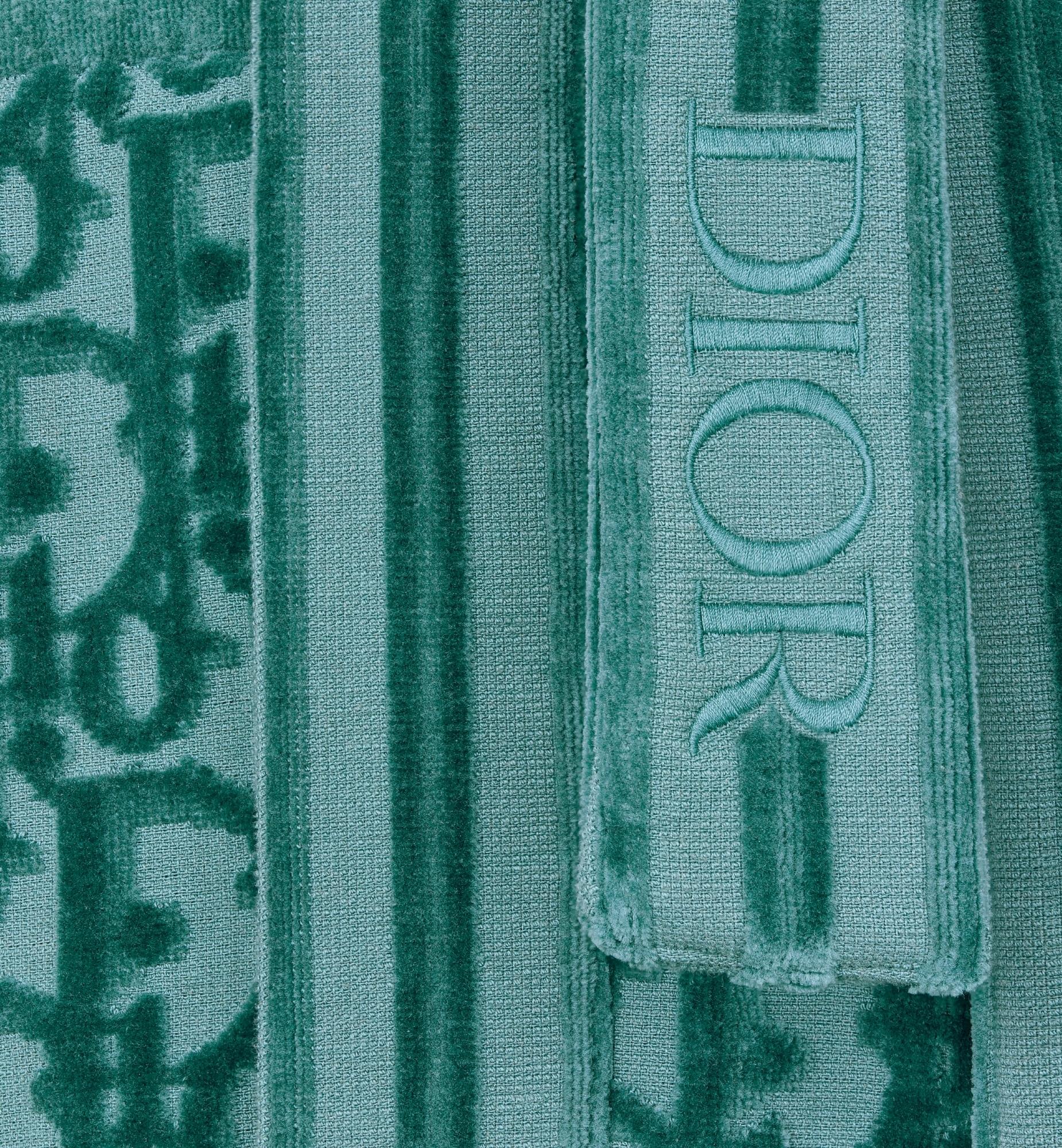 CHRISTIAN OBLIQUE BATH ROBE